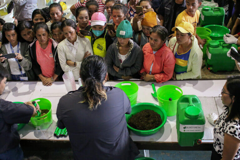 Galansiyang - Seedball making demo